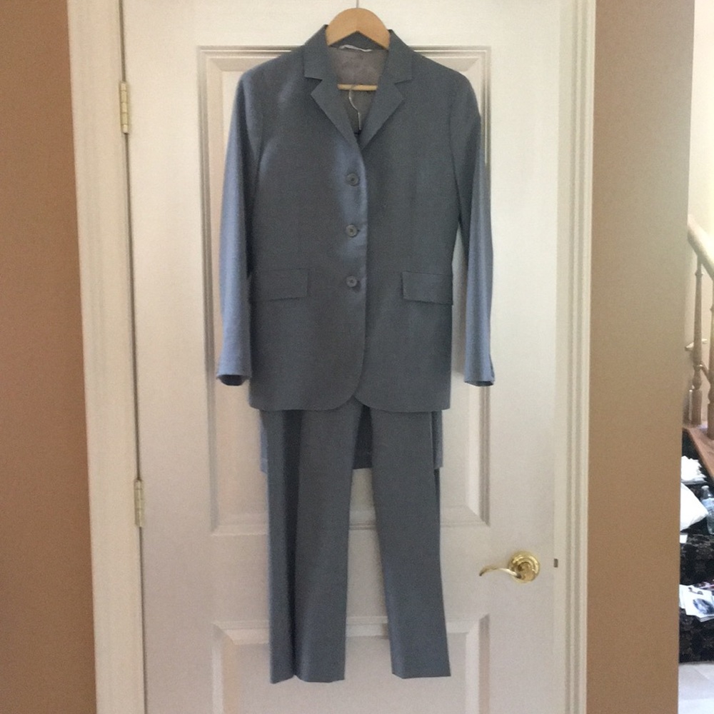 Kayayonne Adeli Suit 3pc Suit Blazer Skirt Pants 4
